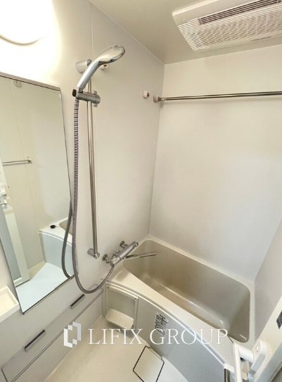 バス・シャワールーム　風呂