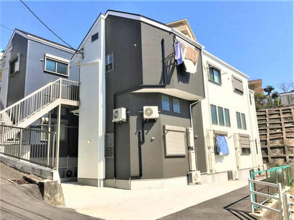 建物外観　フォンテーヌ井土ヶ谷