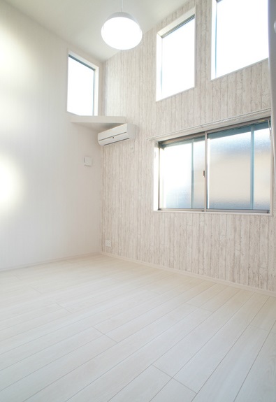 居室・リビング　フォンテーヌ井土ヶ谷