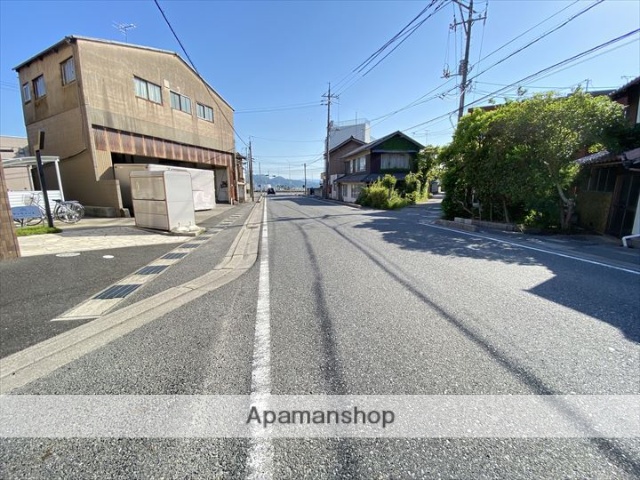 その他　前面道路（その他）まで0m