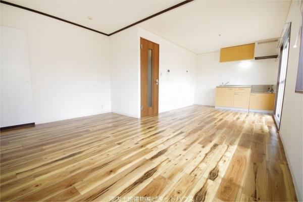 居室・リビング　リビング