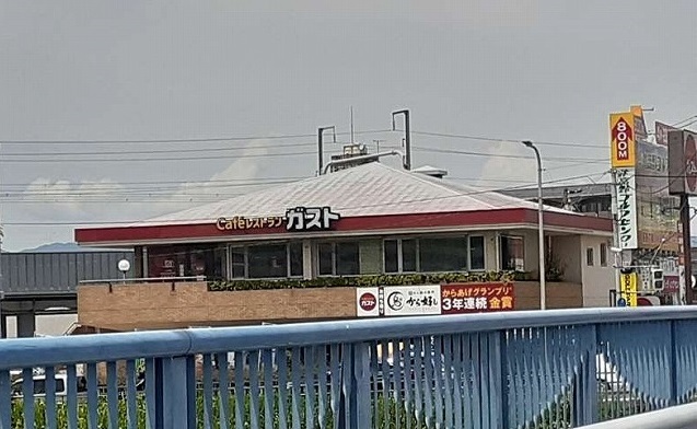 飲食店　ガスト江口橋店様（飲食店）まで400m