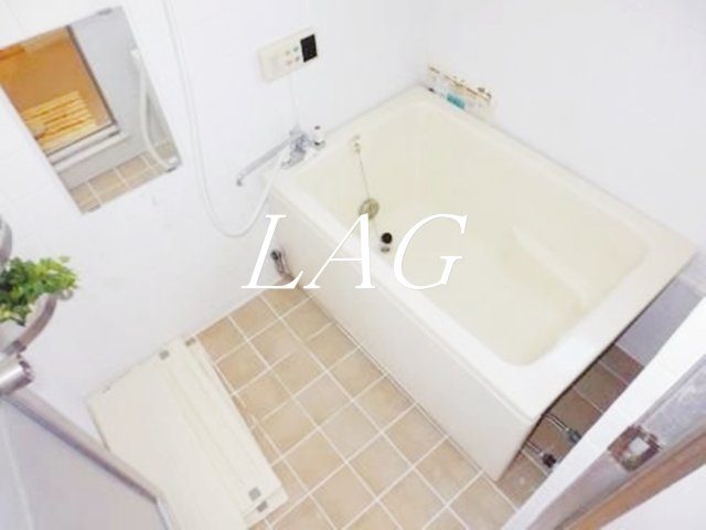 バス・シャワールーム　お風呂です。