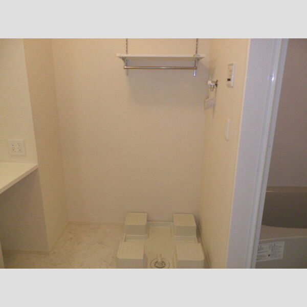 その他　室内洗濯機置場