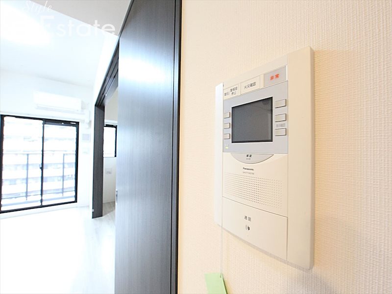 セキュリティ　モニター付きインターホン