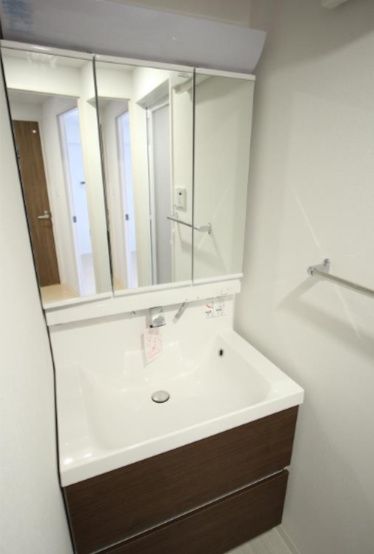 洗面設備　☆嬉しい独立洗面台☆