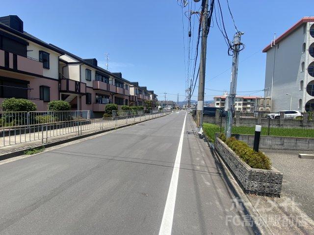 その他　前面道路（その他）まで1m