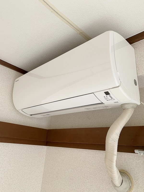 その他設備　エアコン1基