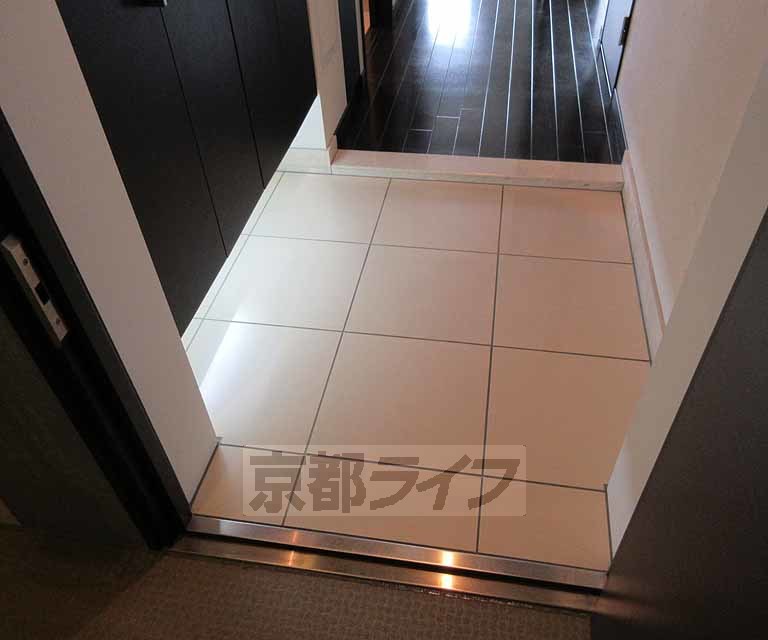 玄関　玄関部分です。
