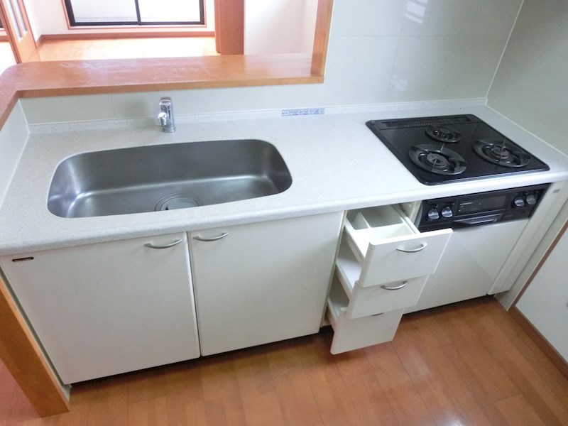 キッチン　※同物件別号室参考写真