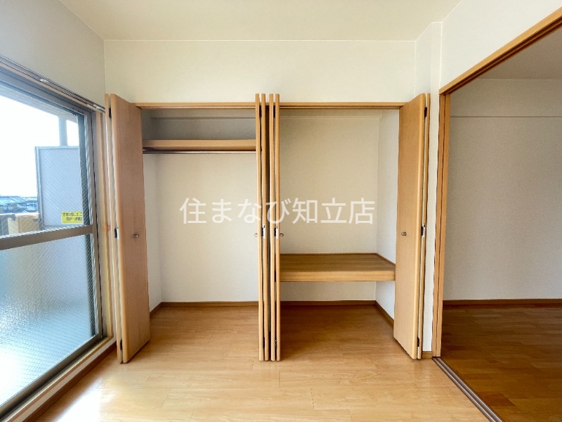 収納　別室同型写真