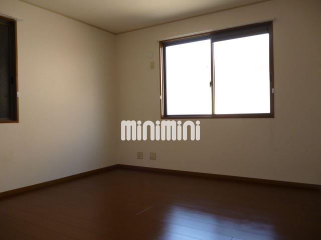 その他　ベッドルームとして最適な室内サイズの洋室スペースです