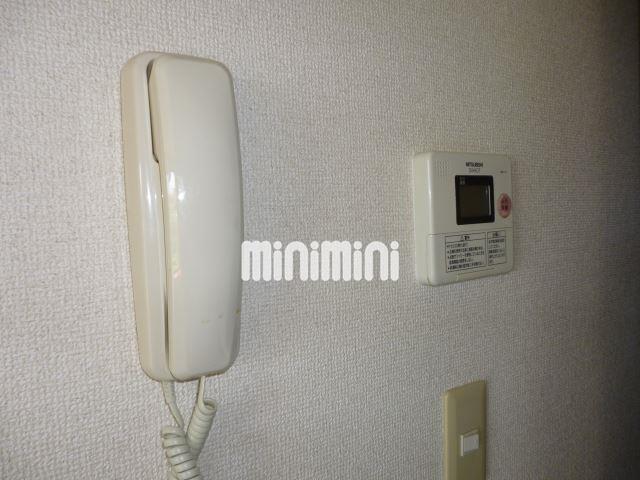 セキュリティ　給湯パネル＆インターホンです