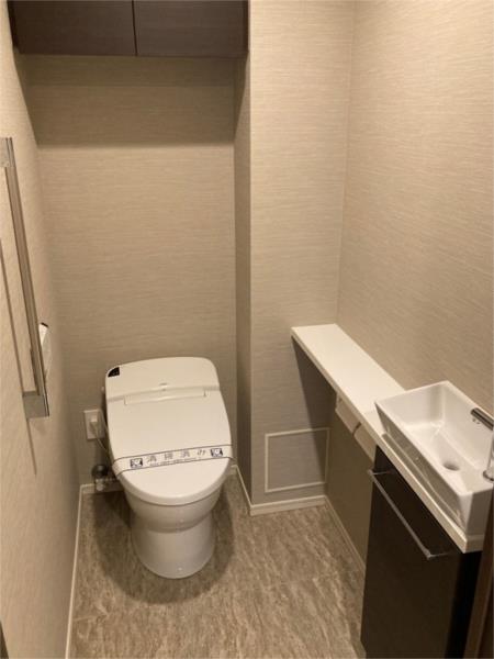 トイレ　別部屋参考写真