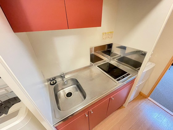 キッチン　※別部屋の写真です