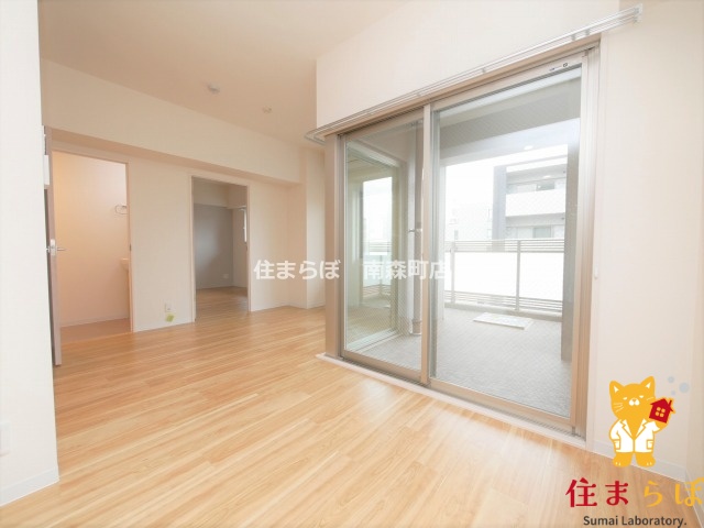 居室・リビング　「“合う暮らし”を、LINEで一緒に描こう。」