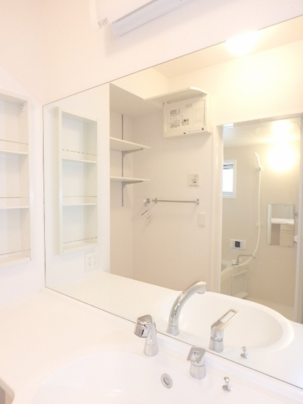 洗面設備　図面と現状に相違がある場合には現状を優先