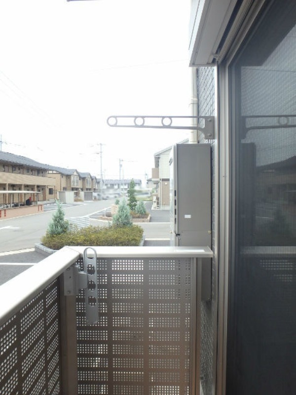 バルコニー　図面と現状に相違がある場合には現状を優先