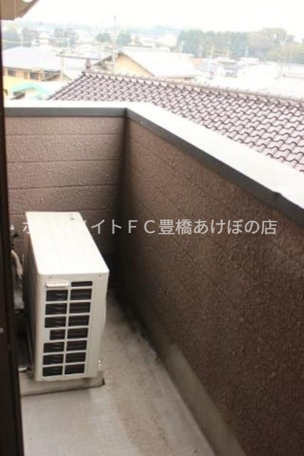 バルコニー　同型別部屋写真