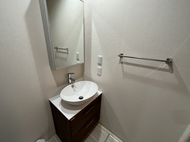 洗面設備　独立洗面化粧台付き☆