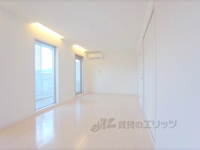 居室・リビング　洋室