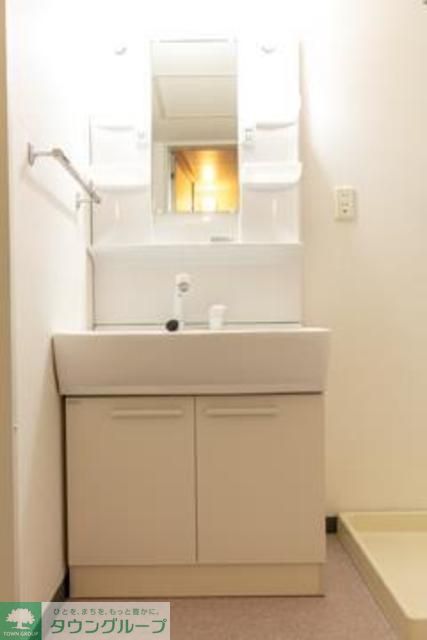 洗面設備　※写真は同タイプ住戸です。
