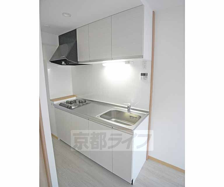 キッチン　スペースの広いキッチンです。