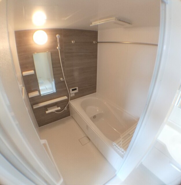 バス・シャワールーム　ユニットバス