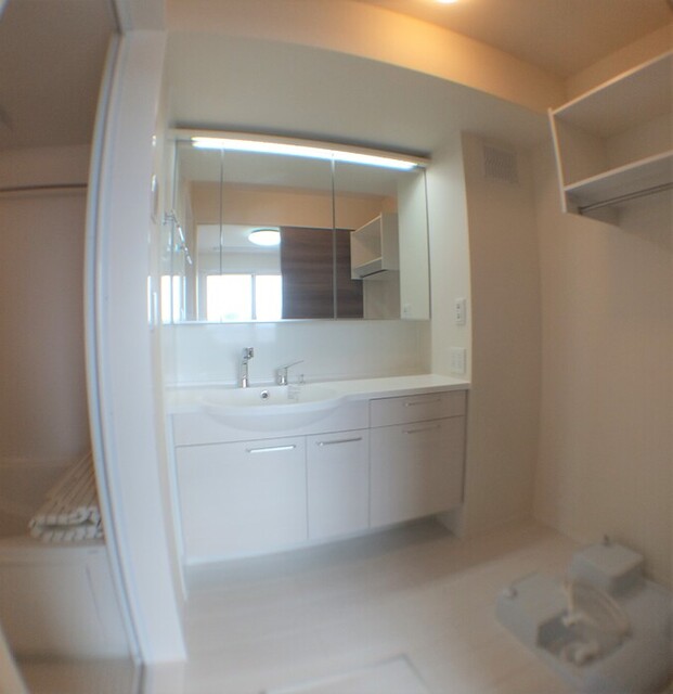 洗面設備　洗面化粧台