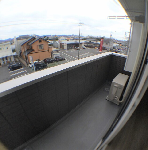 バルコニー　バルコニー