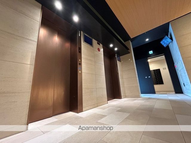 ロビー　ロビー