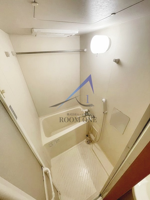 バス・シャワールーム　お風呂です。