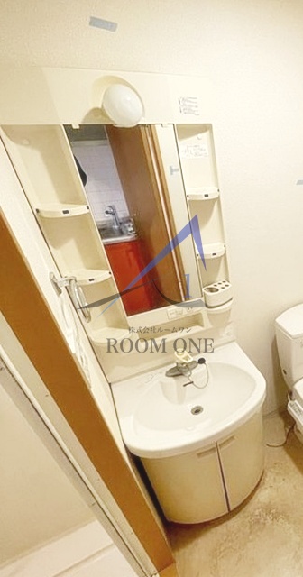 洗面設備　洗面台です。