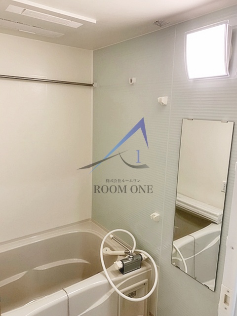 バス・シャワールーム　お風呂です。