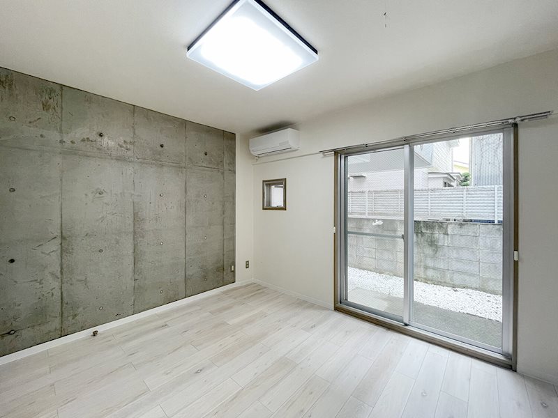 居室・リビング　※ リフォームを予定していますので、現況を優先いたします。