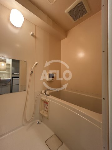 バス・シャワールーム　エスリード福島駅前　浴室