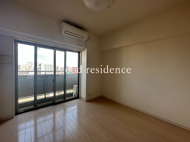 居室・リビング　【女性のお一人暮らしでも安心のセキュリティ♪】