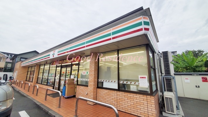 コンビニ　セブンイレブン大和中央5丁目店（コンビニ）まで227m