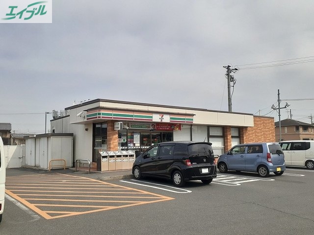 コンビニ　セブンイレブン茶屋町店（コンビニ）まで650m
