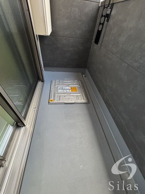 バルコニー　同仕様・反転タイプ