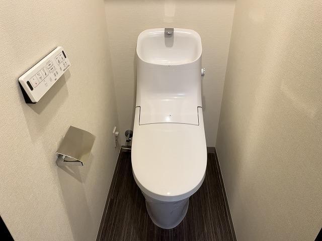 トイレ　トイレ