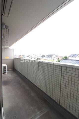 バルコニー　2024年撮影。現況と異なる場合がございます。