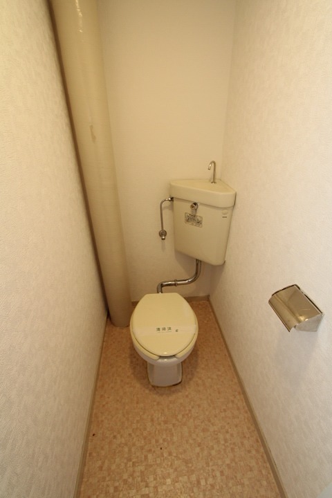 高塚コーポラスのトイレ写真