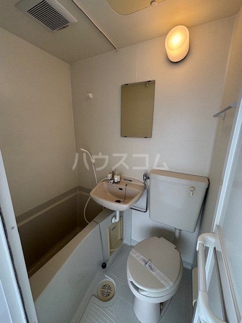 バス・シャワールーム