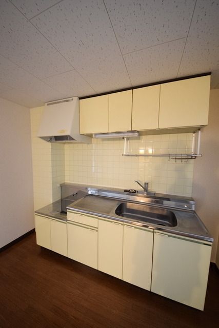 キッチン　♪大きなキッチンで、自慢の料理の腕を振るって下さい！♪