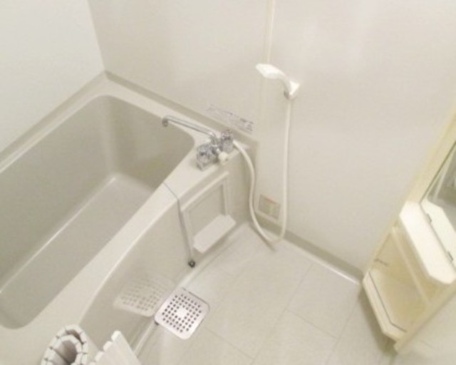 バス・シャワールーム　他部屋参考。