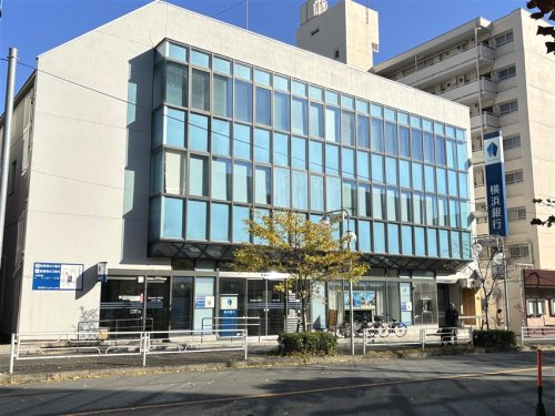 銀行　横浜銀行 たまプラーザ支店（銀行）まで1015m