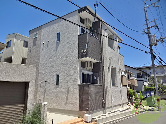 建物外観　池田市石橋「アールグレイス石橋」