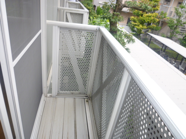 バルコニー　別の部屋の写真です