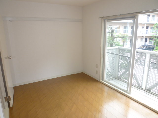 その他　別の部屋の写真です